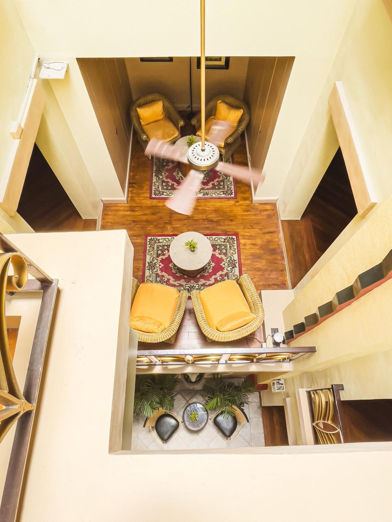 Miramar Hotel Manila Dış mekan fotoğraf