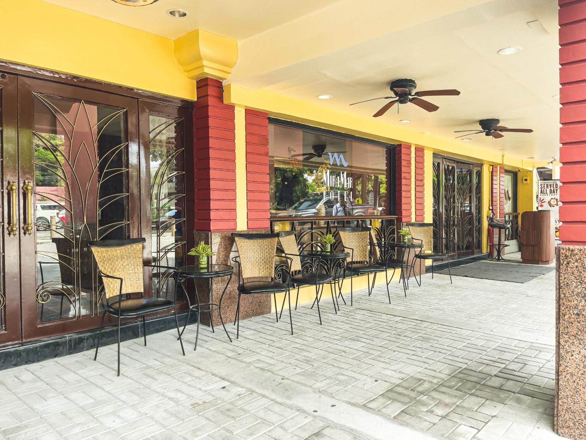 Miramar Hotel Manila Dış mekan fotoğraf