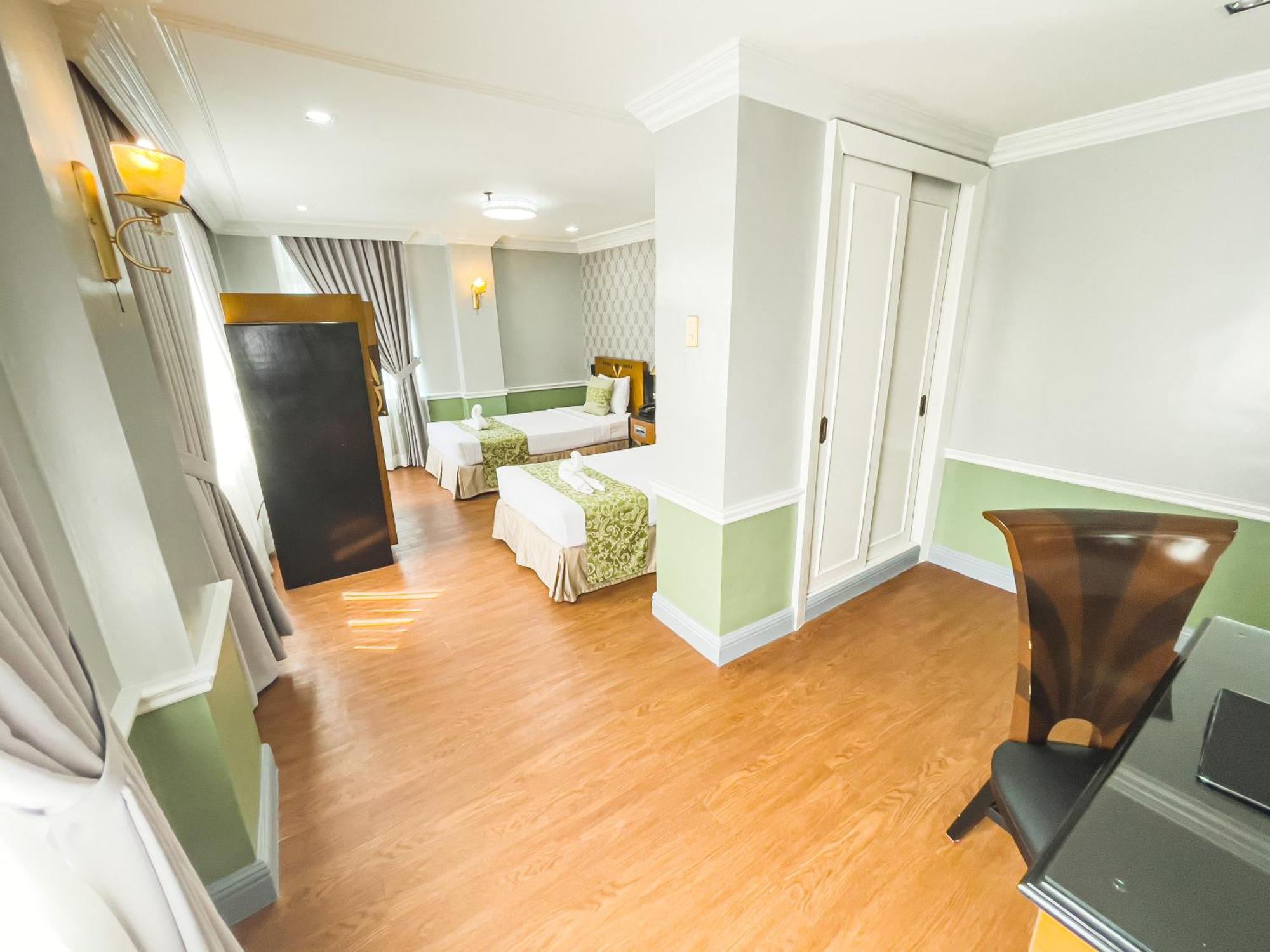 Miramar Hotel Manila Dış mekan fotoğraf